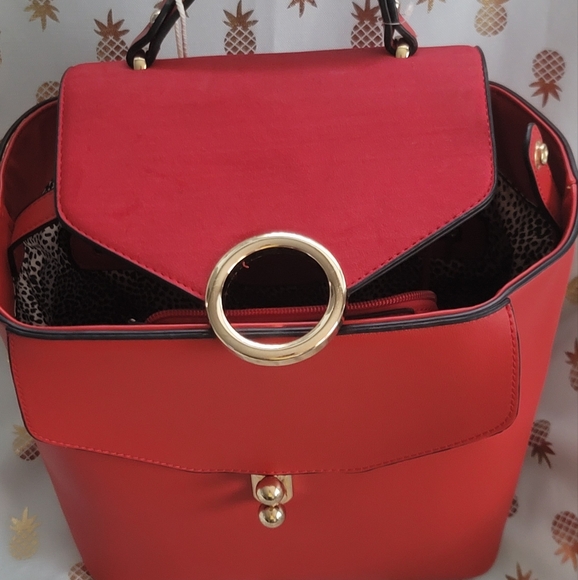 ALYSSA PURSE/BACKPACK  π₯ - Picture 16 of 16